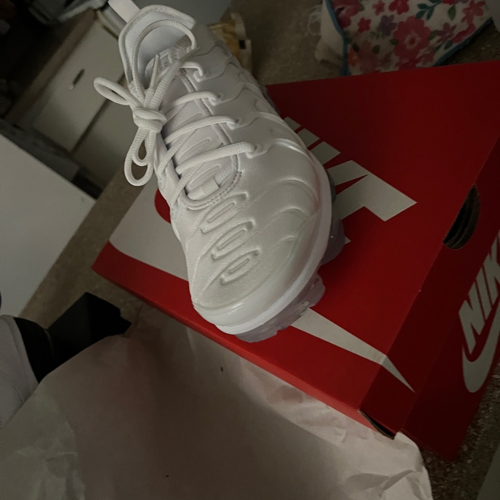 Nike Vapor Max and J’s size 11 mens